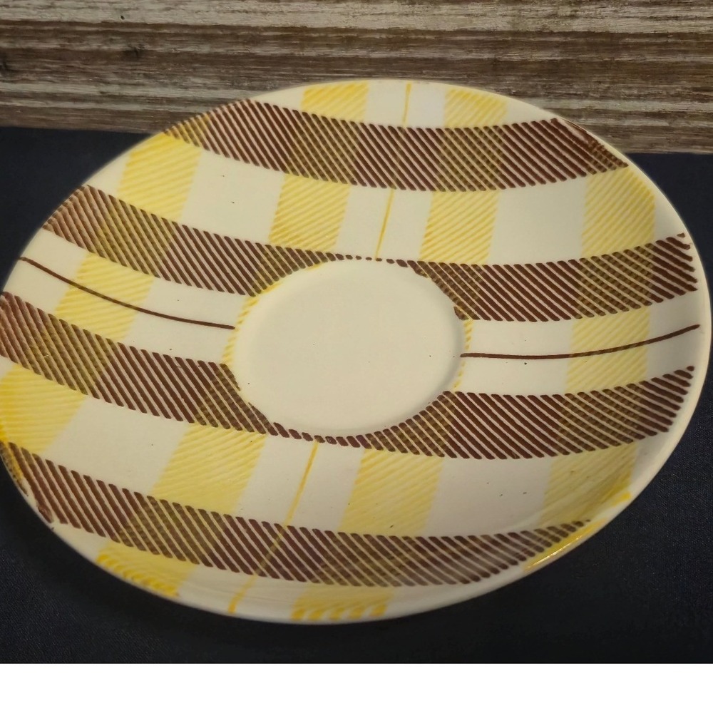 Homer Laughlin Dura-Print Saucer Vintage Yellow Brown Plaid M 52 N 6 USA 6 Inch